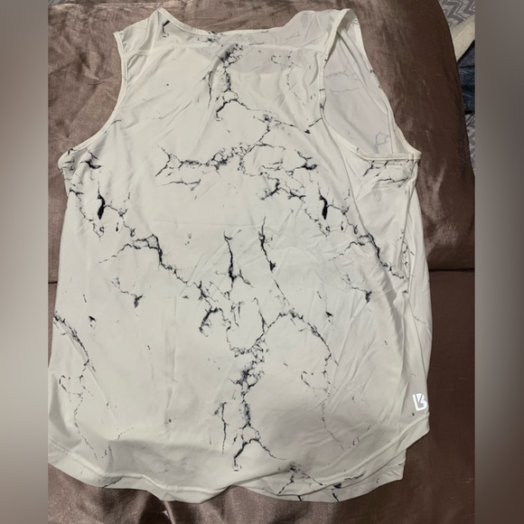 Buffbunny marble Flo tank top! - Picture 5 of 5
